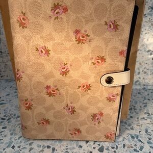 Coach Floral Signature Tab Zip Planner